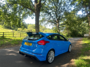 2016 Ford Focus 2.3t Ecoboost Rs Hatchback 5dr Petrol Manual AWD Euro 6 (s/s) (350 Ps) in Blue — image 3