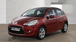 2010 Citroen C3 1.6 Vti Exclusive Auto Euro 5 5dr in Red — image 2