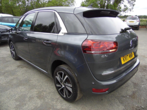 2017 Citroen C4 Picasso 1.6 Bluehdi Flair Eat6 Euro 6 (s/s) 5dr in Grey — image 4