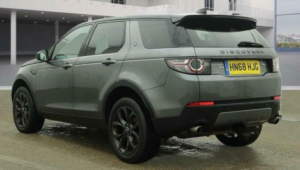 2018 Land Rover Discovery Sport 2.0 Td4 Landmark Auto 4WD Euro 6 (s/s) 5dr in Grey — image 4