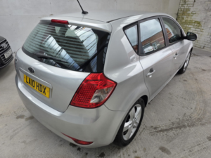 2010 Kia Ceed 1.6 2 in Silver — image 5