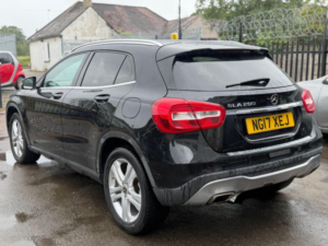 2017 Mercedes-Benz Gla 1.6 Gla200 Sport 7g-Dct Euro 6 (s/s) 5dr in Black — image 4