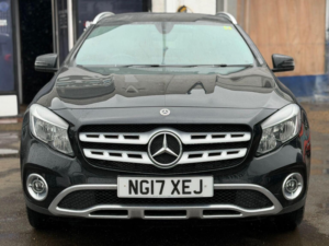 2017 Mercedes-Benz Gla 1.6 Gla200 Sport 7g-Dct Euro 6 (s/s) 5dr in Black — image 5