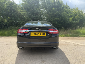 2012 Jaguar Xf 3.0 D S V6 Portfolio in Black — image 6