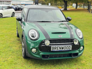 2019 MINI Hatch 2.0 Cooper S 60 Years Edition Hatchback 3dr Petrol Steptronic Euro 6 (s/s) (192 Ps) in Green — image 3