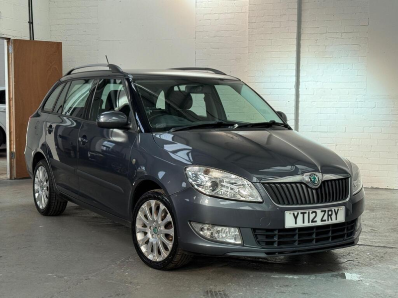 2012 Skoda Fabia 1.2 Tsi Elegance Euro 5 5dr in Grey — image 1