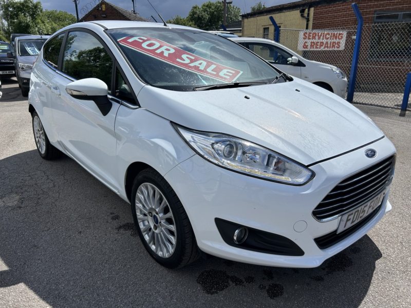 2015 Ford Fiesta 1.5 Tdci Titanium in White — image 1