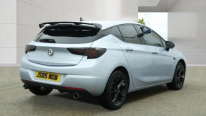 2018 Vauxhall Astra 1.4i Turbo Sri Nav Auto Euro 6 (s/s) 5dr in Silver — image 4