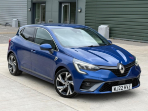 2022 Renault Clio 1.6 E-Tech Rs Line Auto Euro 6 (s/s) 5dr in Blue — image 2