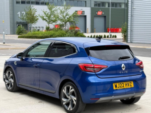 2022 Renault Clio 1.6 E-Tech Rs Line Auto Euro 6 (s/s) 5dr in Blue — image 6