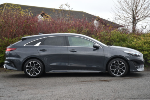 2023 Kia Proceed 1.5 T-Gdi Gt-Line Shooting Brake 5dr Petrol Manual Euro 6 (s/s) (158 Bhp) in Grey — image 3