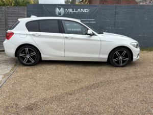 2019 BMW 1 Series 1.5 118i Sport 5-Door in White — image 6