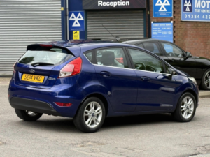 2014 Ford Fiesta 1.5 Tdci Zetec 5dr Diesel Manual Euro 5 in Blue — image 5