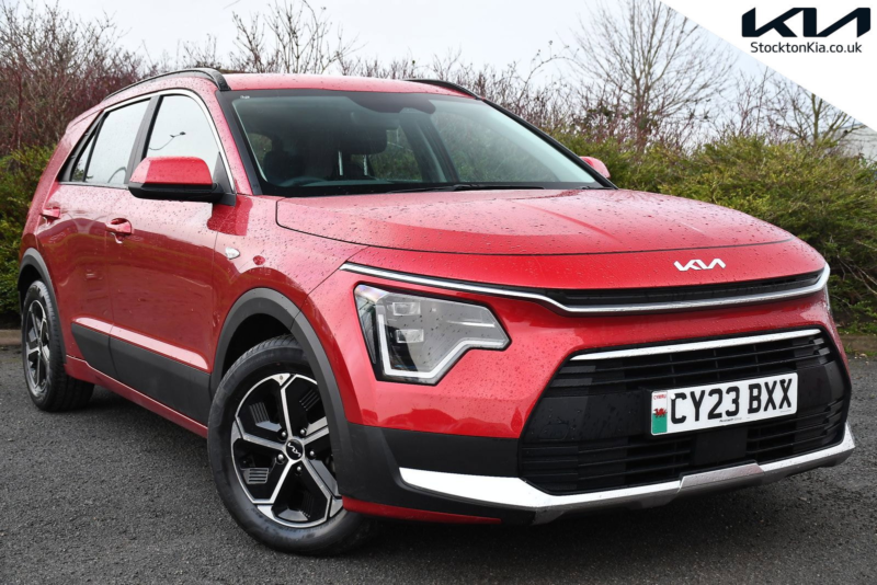 2023 Kia Niro 1.6h Gdi 2 SUV 5dr Petrol Hybrid Dct Euro 6 (s/s) (139 Bhp) in Red — image 1