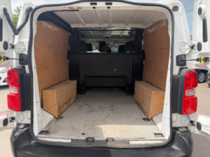2020 Vauxhall Vivaro 2.0 Turbo D 3100 Edition Crew Van L2 H1 Euro 6 (s/s) 5dr in White — image 6