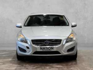 2011 Volvo S60 1.5 T3 Se Nav Auto Euro 6 (s/s) 4dr in Silver — image 2