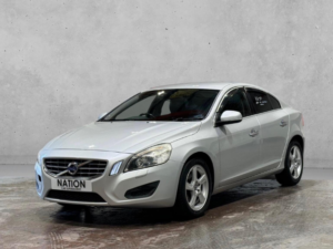 2011 Volvo S60 1.5 T3 Se Nav Auto Euro 6 (s/s) 4dr in Silver — image 4