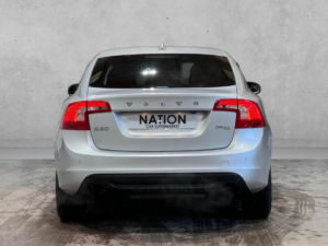2011 Volvo S60 1.5 T3 Se Nav Auto Euro 6 (s/s) 4dr in Silver — image 5
