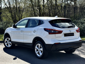 2019 Nissan Qashqai 1.5 Dci Acenta Premium in White — image 3