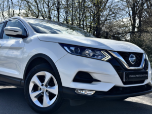 2019 Nissan Qashqai 1.5 Dci Acenta Premium in White — image 5