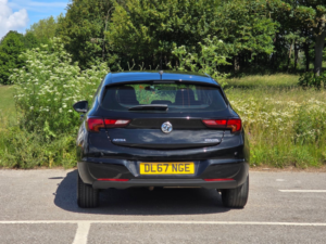 2017 Vauxhall Astra 1.0i Turbo Ecotec Design Hatchback 5dr Petrol Manual Euro 6 (s/s) (105 Ps) in Black — image 6