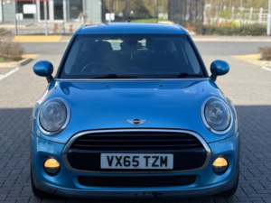 2015 MINI Hatch 1.5 Cooper D Euro 6 (s/s) 5dr in Blue — image 3