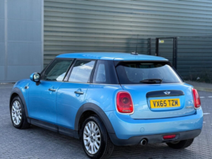 2015 MINI Hatch 1.5 Cooper D Euro 6 (s/s) 5dr in Blue — image 6
