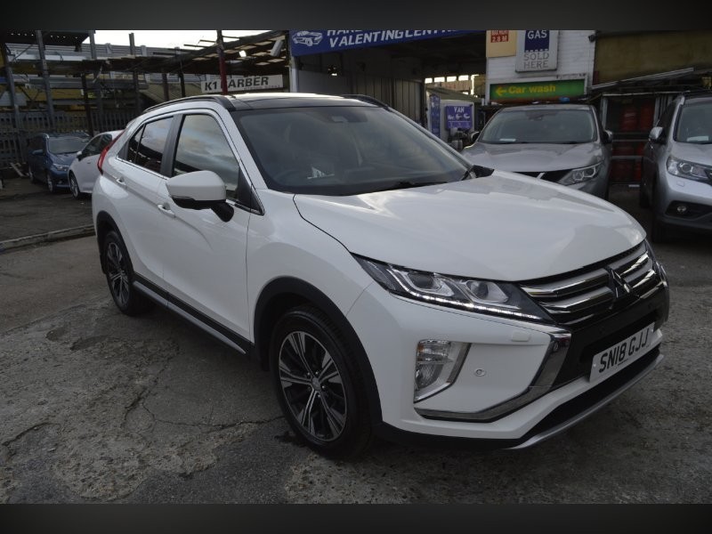 2018 Mitsubishi Eclipse Cross 1.5 T 4 in White — image 1