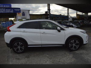 2018 Mitsubishi Eclipse Cross 1.5 T 4 in White — image 6