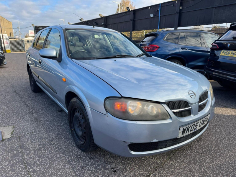 2005 Nissan Almera 1.8 Se 5dr in Blue — image 1