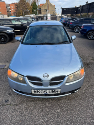 2005 Nissan Almera 1.8 Se 5dr in Blue — image 2