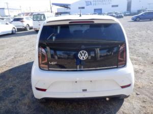 2017 Volkswagen Up! 1.0 Bluemotion Tech High Up! Asg Euro 6 (s/s) 5dr in Other — image 4