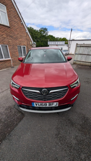 2018 Vauxhall Grandland X 1.6 Turbo D Blueinjection Tech Line Nav in Red — image 3