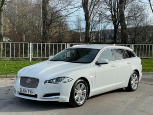 2014 Jaguar Xf 2.2d Luxury Sportbrake Auto Euro 5 (s/s) 5dr in White — image 3