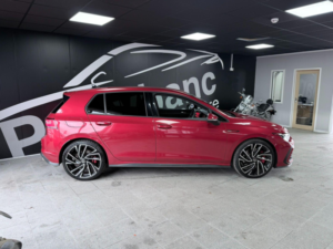 2020 Volkswagen Golf 2.0 Tsi Gti DSG Euro 6 (s/s) 5dr in Red — image 6