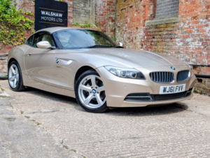 2011 BMW Z4 2.5 Z4 Sdrive23i Roadster in Silver — image 4