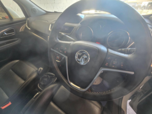 2015 Vauxhall Mokka 1.6 Cdti Ecoflex Se 2WD Euro 6 (s/s) 5dr in White — image 3