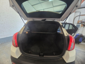 2015 Vauxhall Mokka 1.6 Cdti Ecoflex Se 2WD Euro 6 (s/s) 5dr in White — image 5