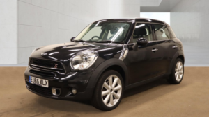 2015 MINI Countryman 2.0 Cooper Sd Countryman in Black — image 2