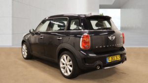 2015 MINI Countryman 2.0 Cooper Sd Countryman in Black — image 3