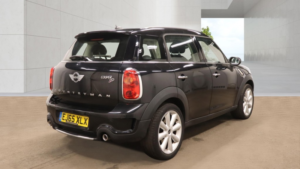 2015 MINI Countryman 2.0 Cooper Sd Countryman in Black — image 4