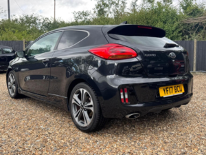 2017 Kia Proceed 1.6 Crdi Gt-Line Euro 6 (s/s) 3dr in Black — image 2