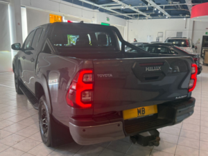 2023 Toyota Hilux 2.8 D-4d Invincible X in Grey — image 6