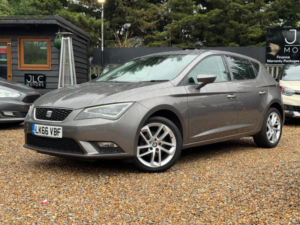 2016 SEAT Leon 1.2 Tsi Se Dynamic Technology Euro 6 (s/s) 5dr in Grey — image 2