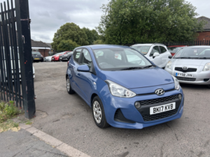 2017 Hyundai I10 1.0 I10 Se 1.0 My17 in Blue — image 2
