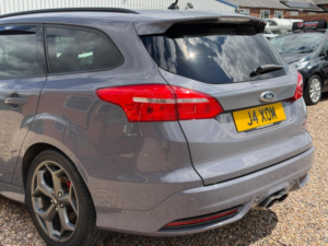 2018 Ford Focus 2.0 Tdci St-3 Powershift Euro 6 (s/s) 5dr in Grey — image 5