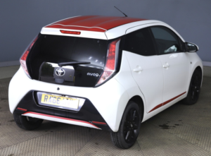 2017 Toyota Aygo 1.0 Vvt-I X-Press in White — image 4
