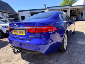 2018 Jaguar Xf D Portfolio in Blue — image 6