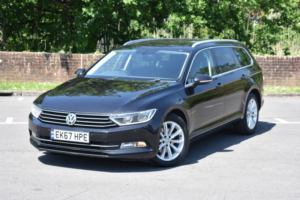 2017 Volkswagen Passat 2.0 Tdi Se Business in Black — image 2