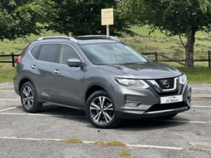 2017 Nissan X-Trail 1.6 Dci N-Connecta 5dr [7 Seat] Man, Diesel, Silver + 1 Owner in Grey — image 6